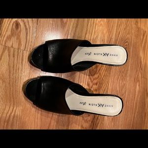 Ann Klein Flex size 7m black shoes in excellent condition